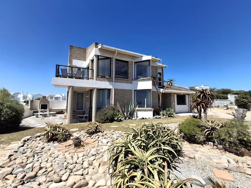 4 Bedroom Property for Sale in Britannia Bay Western Cape